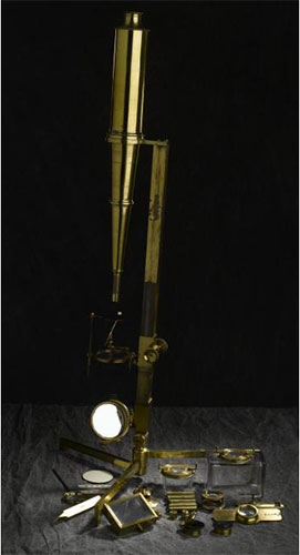 Polarising microscope. 1823-1829