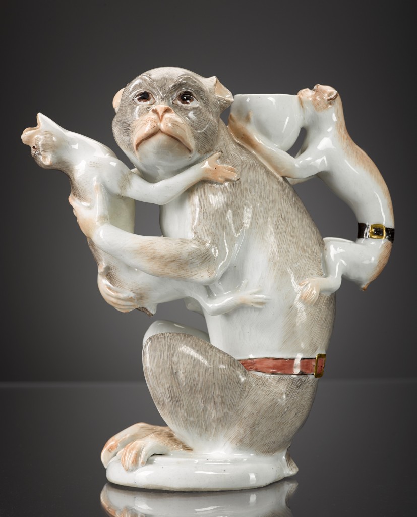 Meissen porcelain teapot in the shape of 3 monkeys, 1740s