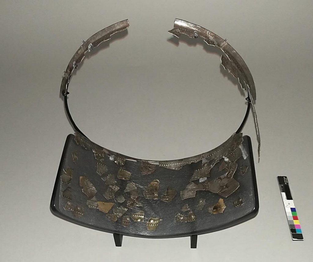 Fig.33 The reconstructed repoussé-decorated bowl on the mount.